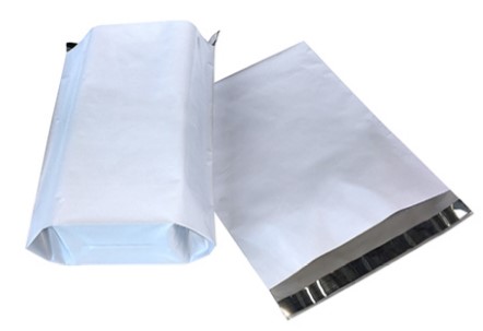 Poly Mailer Gusseted, 15 x 20  x 4, 2.5Mil, 300/Case